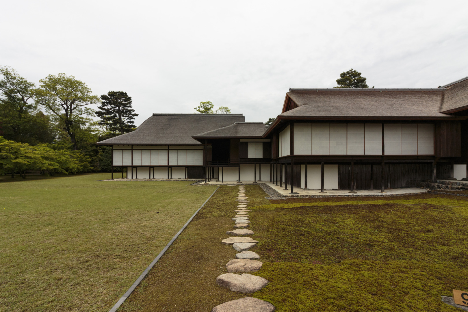 京都 桂離宮 穂垣 御幸門 表門 腰掛 蘇鉄山 松琴亭 賞花亭 笑意軒 園林堂 書院 月波楼 中門｜ar'teryx ZIN'｜田畑雅行｜ar'teryx｜建築設計室 アーキテリクス｜名古屋の設計事務所