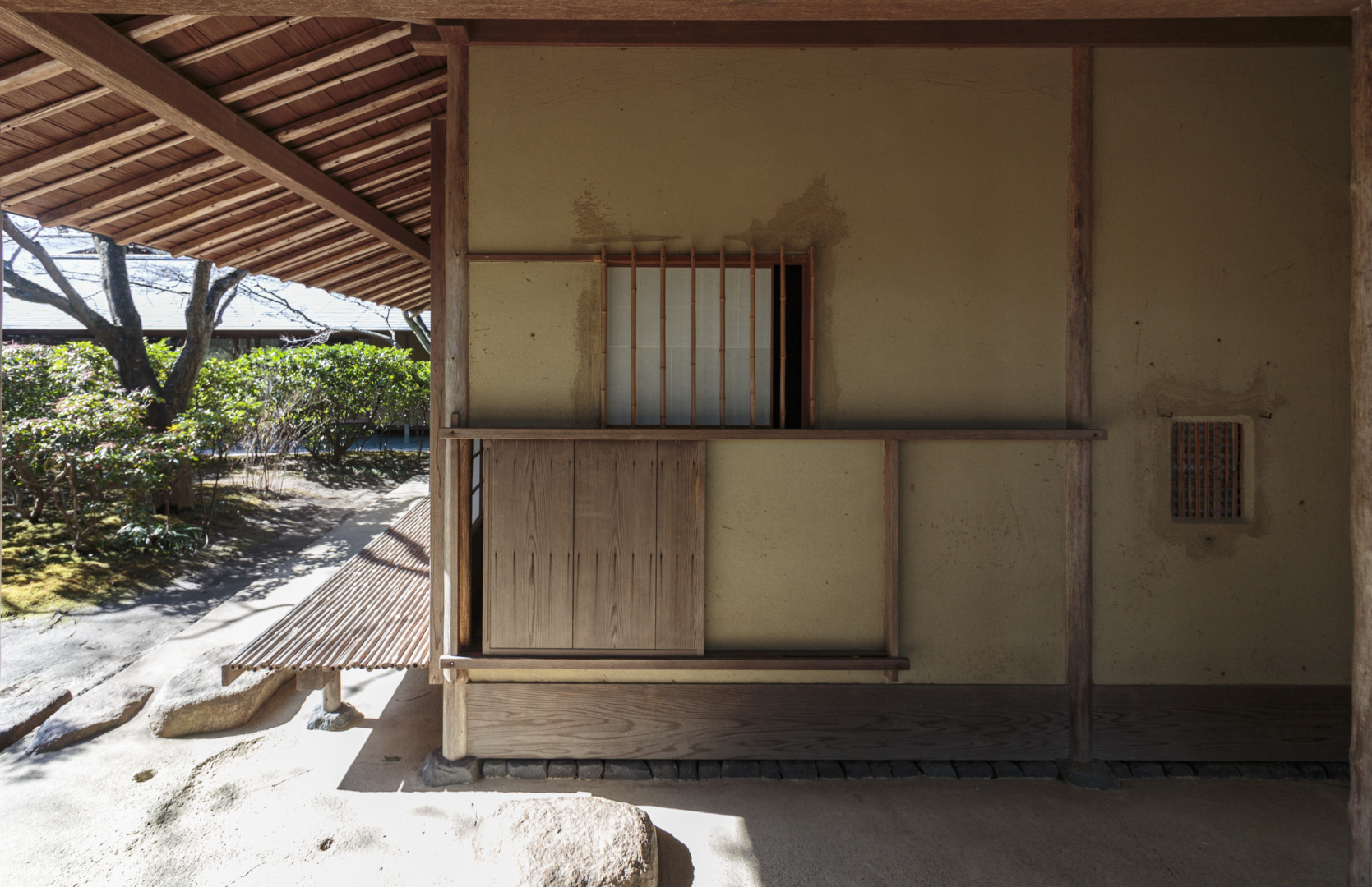 豊田市美術館 童子苑｜谷口吉生｜ar'teryx ZIN'｜田畑雅行｜ar'teryx｜建築設計室 アーキテリクス