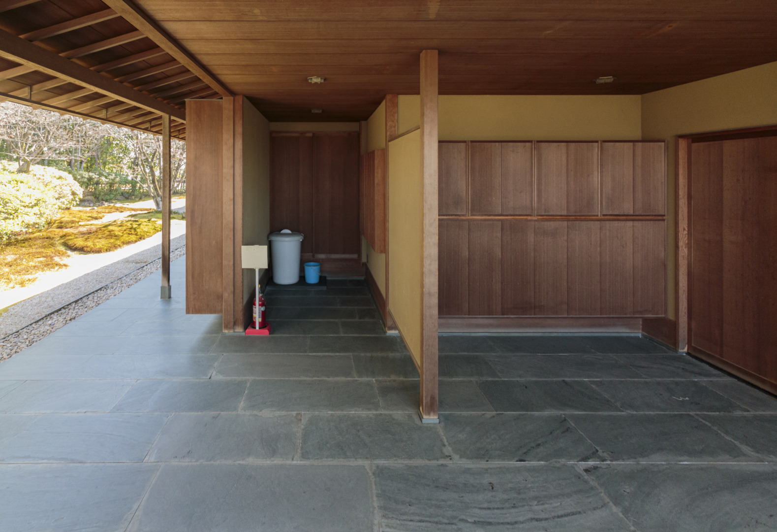 豊田市美術館 童子苑｜谷口吉生｜ar'teryx ZIN'｜田畑雅行｜ar'teryx｜建築設計室 アーキテリクス