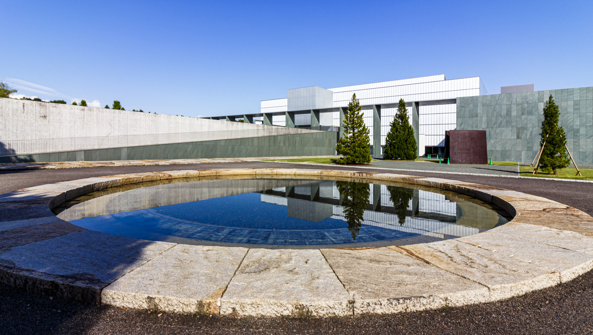 豊田市｜豊田市美術館｜谷口吉生｜ar'teryx ZIN'｜田畑雅行｜ar'teryx｜建築設計室 アーキテリクス｜名古屋の設計事務所