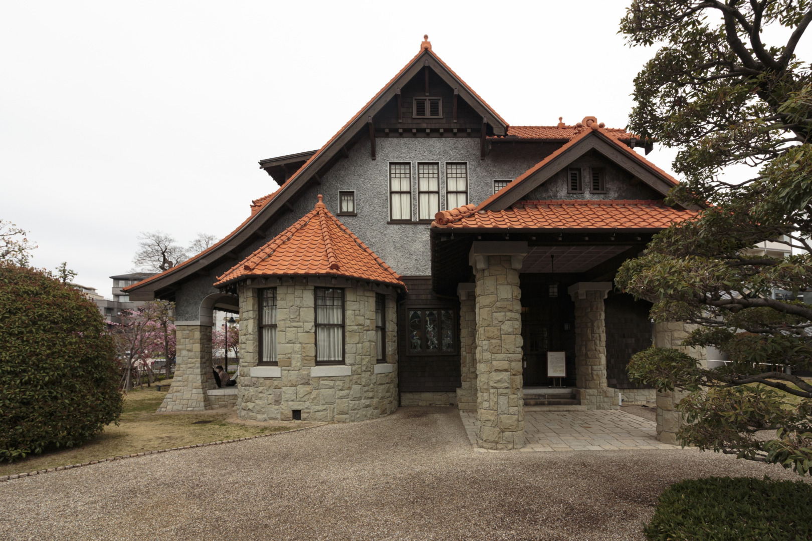 白壁|旧豊田佐助邸|橦木館 旧井元為三郎邸|二葉館 旧川上貞奴邸|ar'teryx ZIN'|田畑雅行|ar'teryx|建築設計室 アーキテリクス|名古屋の設計事務所