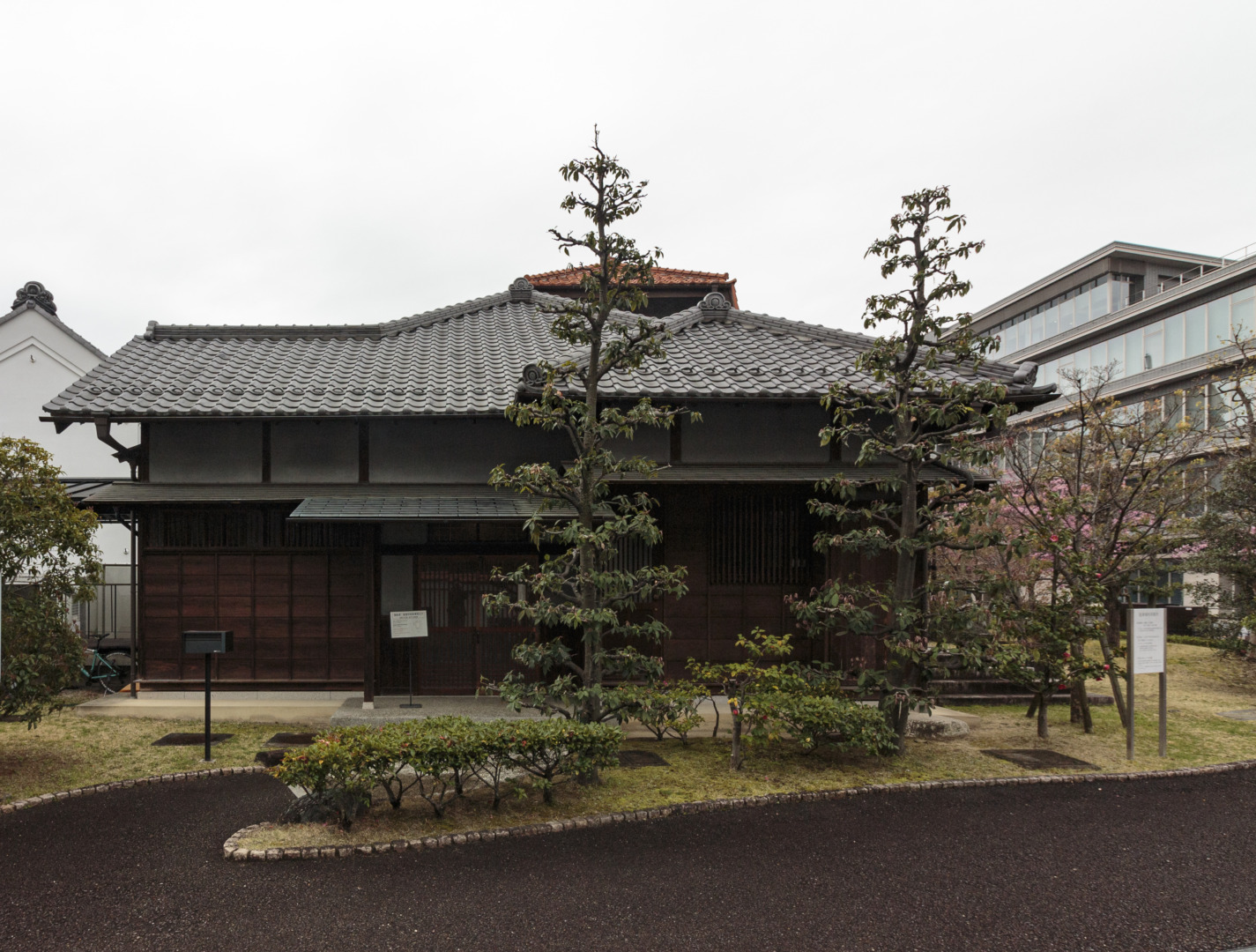 白壁|旧豊田佐助邸|橦木館 旧井元為三郎邸|二葉館 旧川上貞奴邸|ar'teryx ZIN'|田畑雅行|ar'teryx|建築設計室 アーキテリクス|名古屋の設計事務所