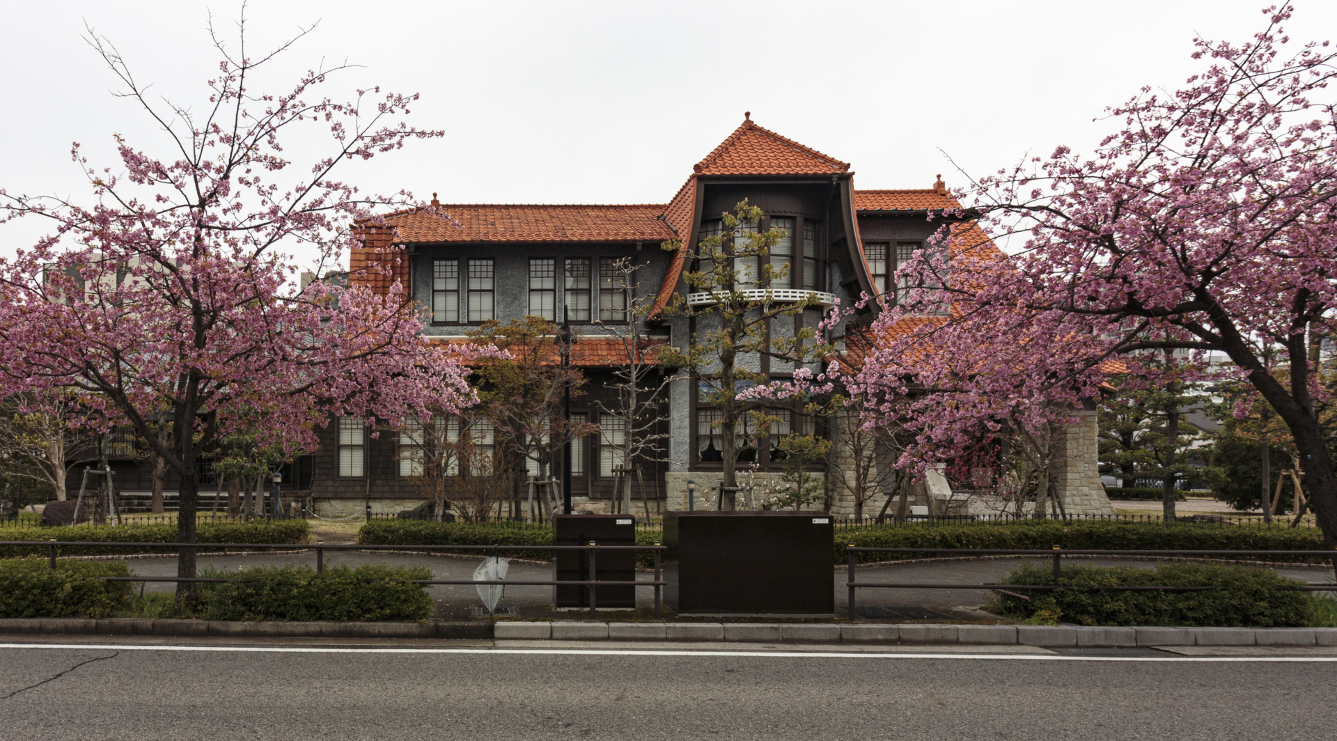 白壁|旧豊田佐助邸|橦木館 旧井元為三郎邸|二葉館 旧川上貞奴邸|ar'teryx ZIN'|田畑雅行|ar'teryx|建築設計室 アーキテリクス|名古屋の設計事務所