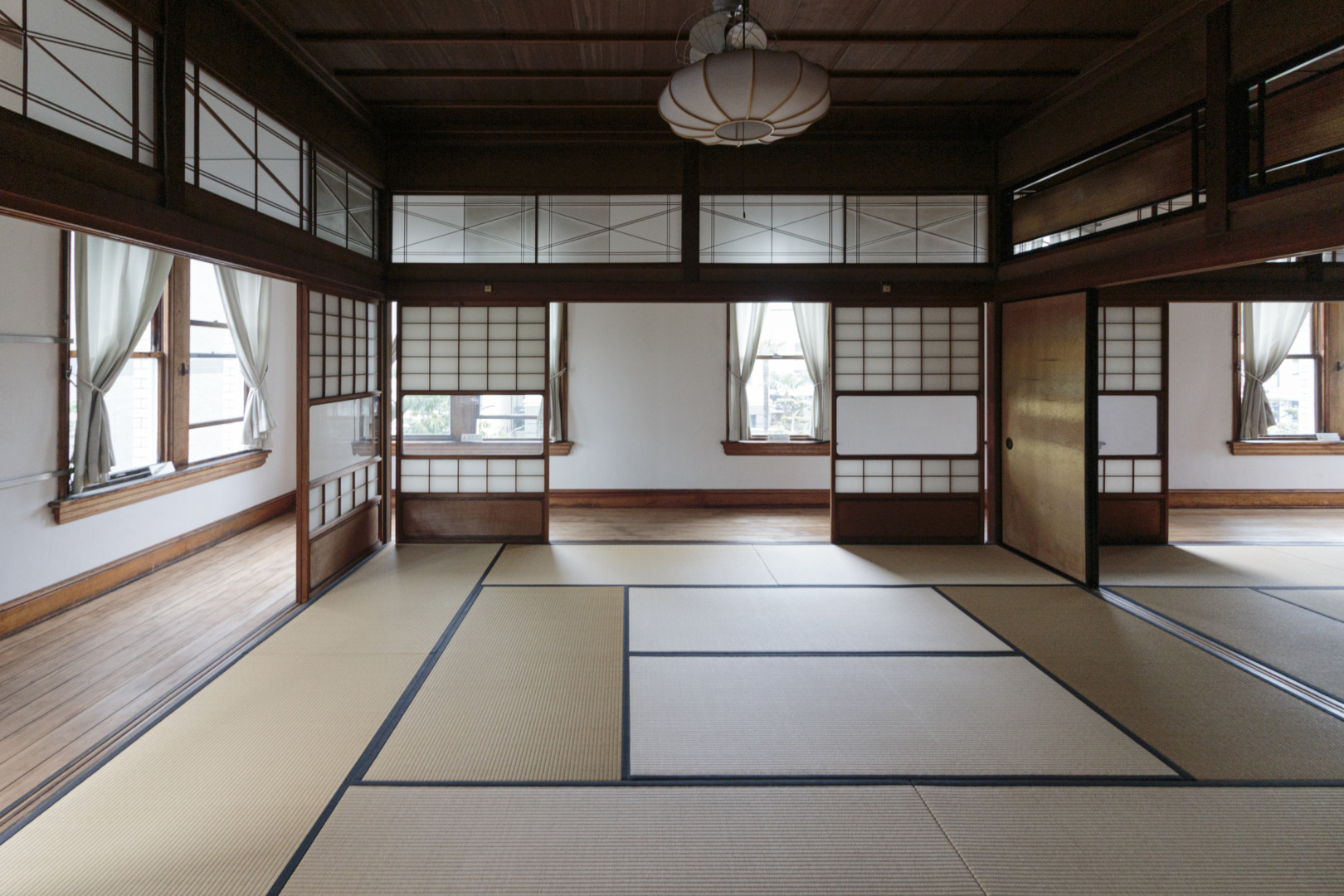 白壁|旧豊田佐助邸|橦木館 旧井元為三郎邸|二葉館 旧川上貞奴邸|ar'teryx ZIN'|田畑雅行|ar'teryx|建築設計室 アーキテリクス|名古屋の設計事務所
