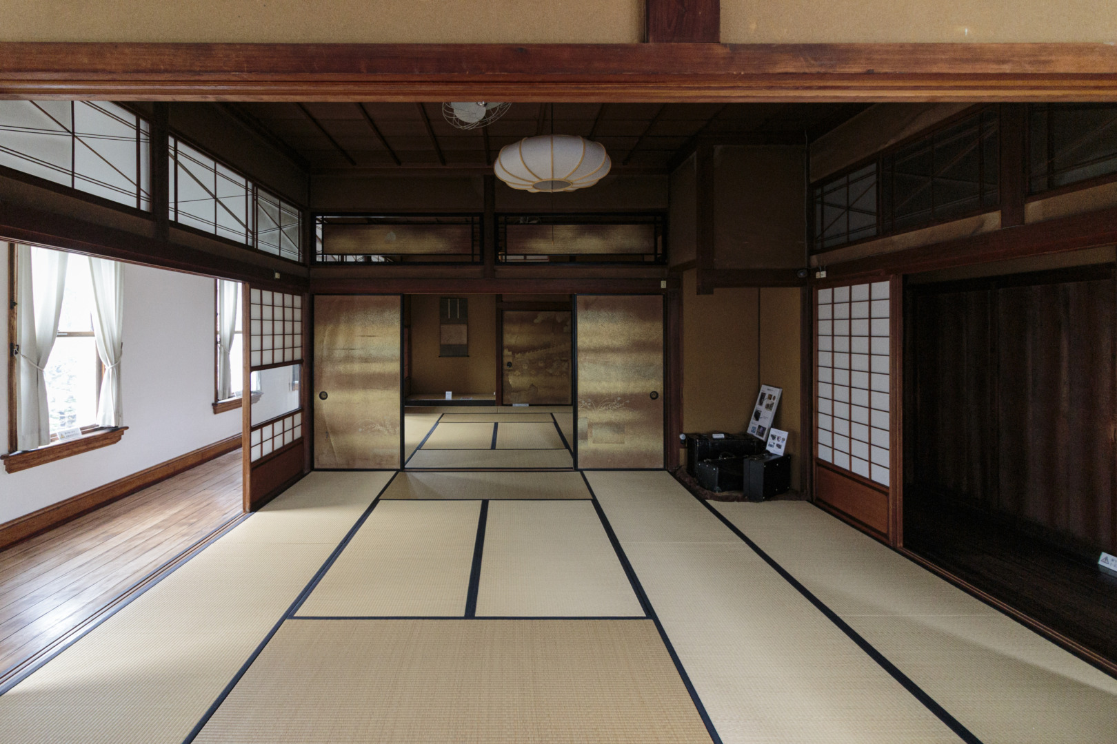 白壁|旧豊田佐助邸|橦木館 旧井元為三郎邸|二葉館 旧川上貞奴邸|ar'teryx ZIN'|田畑雅行|ar'teryx|建築設計室 アーキテリクス|名古屋の設計事務所